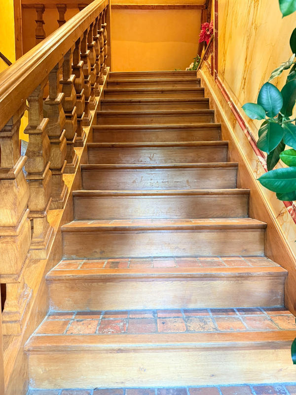 Maison - 238 m² - 8 pièces