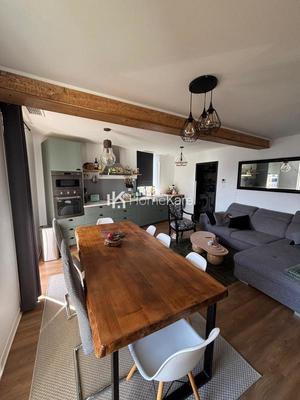 Maison - 100 m² - 6 pièces