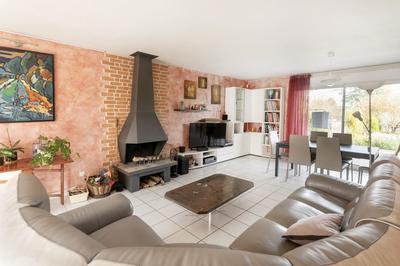 Maison - 184 m² - 6 pièces