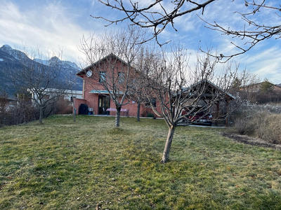 Maison - 117 m² - 5 pièces