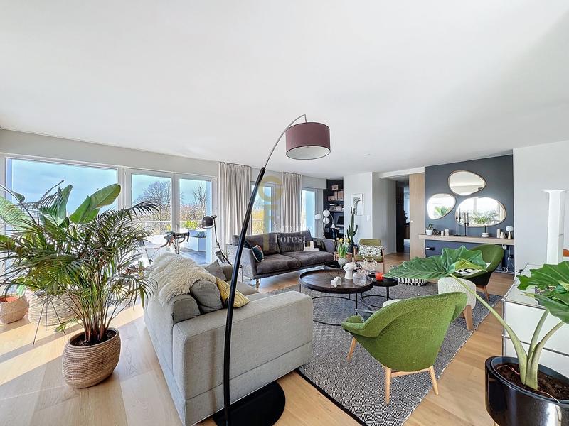 Appartement - 176 m² - 5 pièces