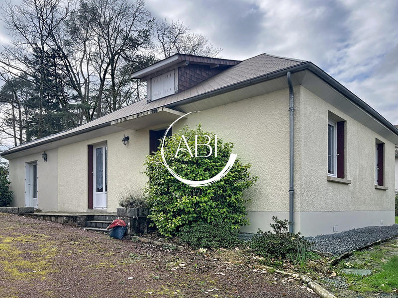 Maison - 110 m² - 4 pièces