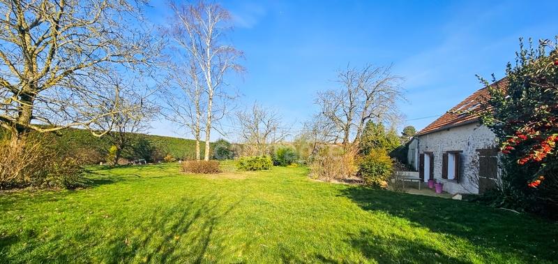 Corps de ferme - 550 m² - 15 pièces