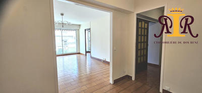 Appartement - 98 m² - 4 pièces