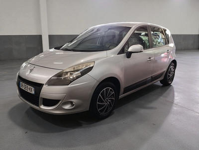 Renault Scénic 1.9 Dci 130