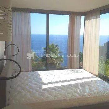 Villa - 380 m² - 8 pièces