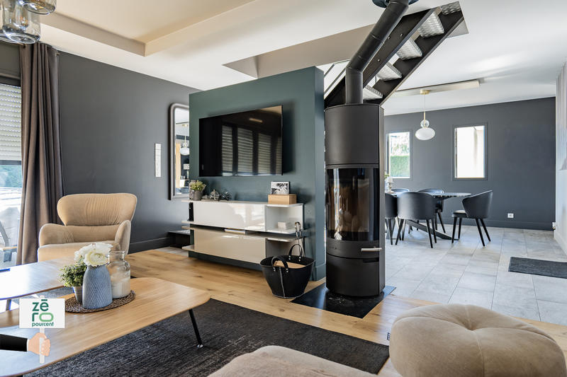 Maison - 182 m² - 6 pièces