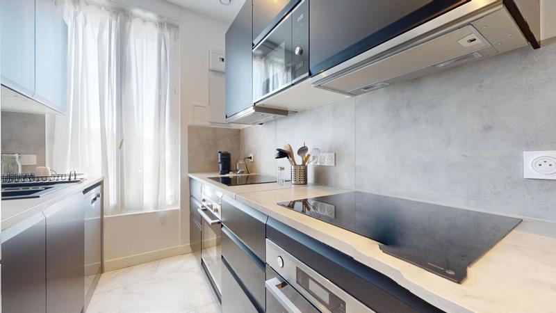 Duplex - 138 m² - 8 pièces