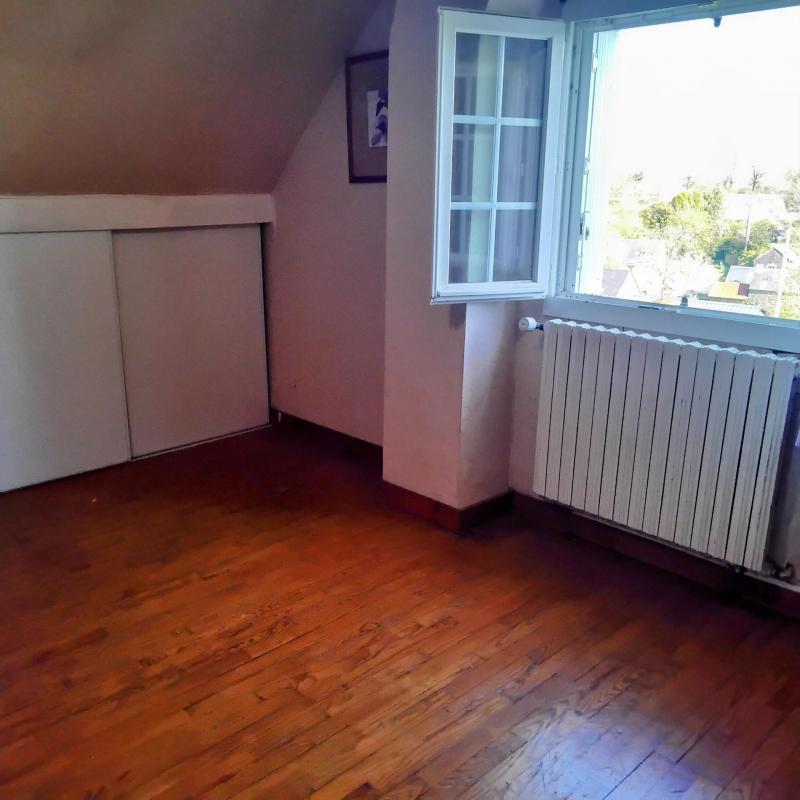 Maison - 102 m² - 6 pièces