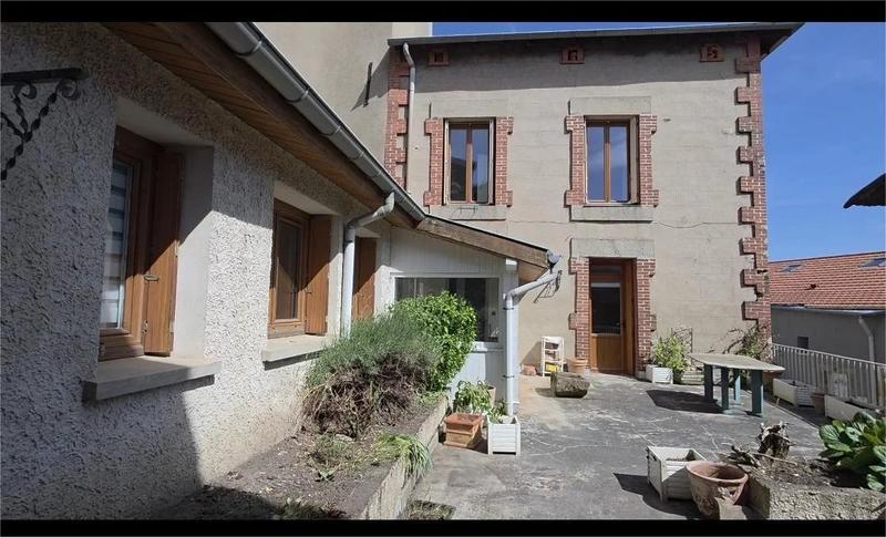 Maison - 109 m² - 4 pièces