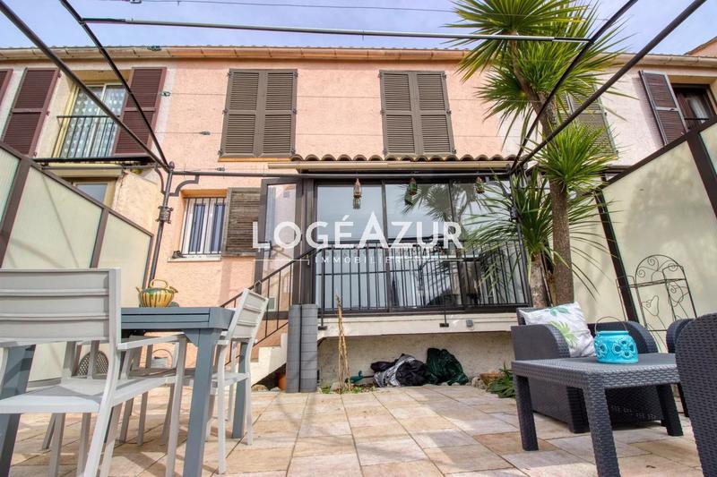 Maison - 106 m² - 4 pièces