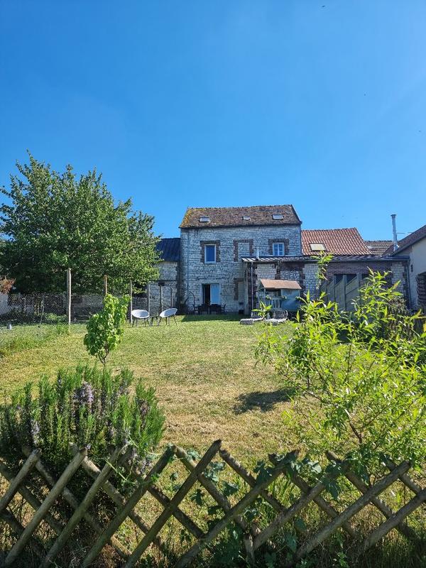 Maison - 137 m² - 6 pièces