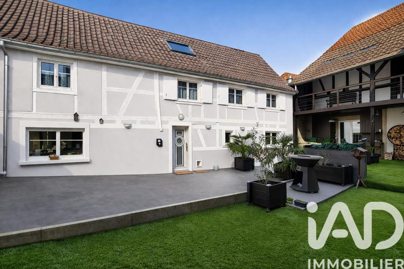 Maison - 163 m² - 6 pièces