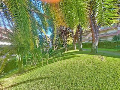 Appartement - 97 m² - 4 pièces