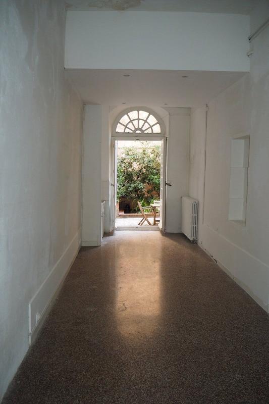 Immeuble - 420 m² - 2 pièces