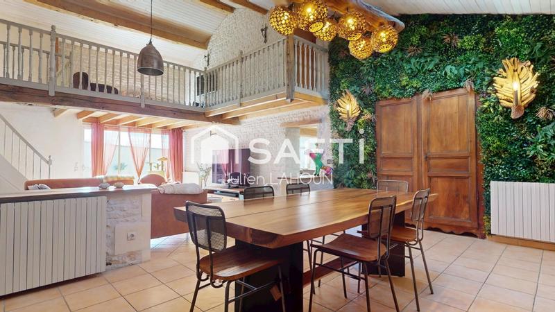 Maison - 299 m² - 7 pièces