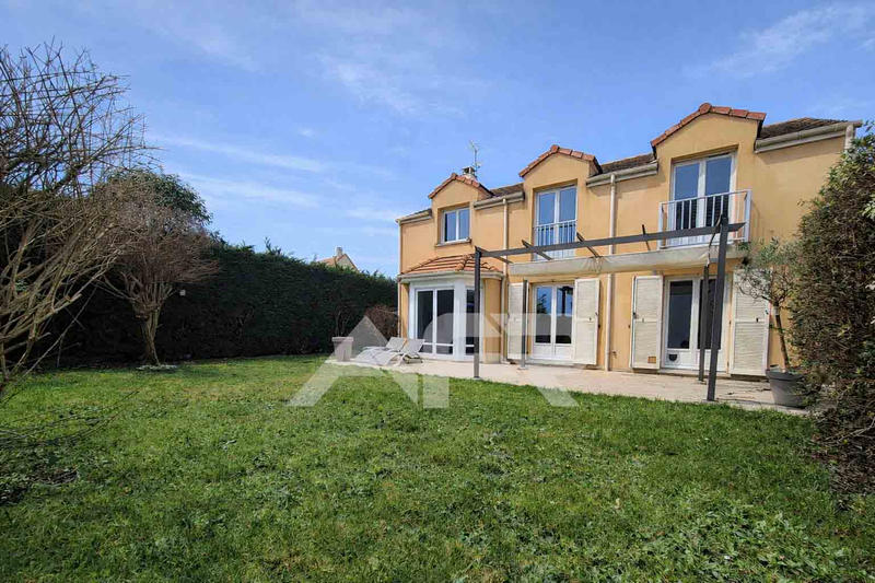 Maison - 164 m² - 7 pièces