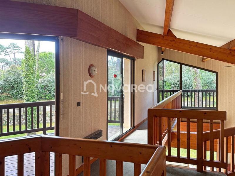 Maison - 190 m² - 6 pièces