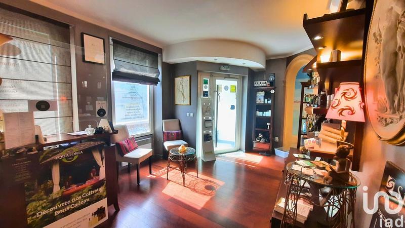 Local commercial - 120 m²