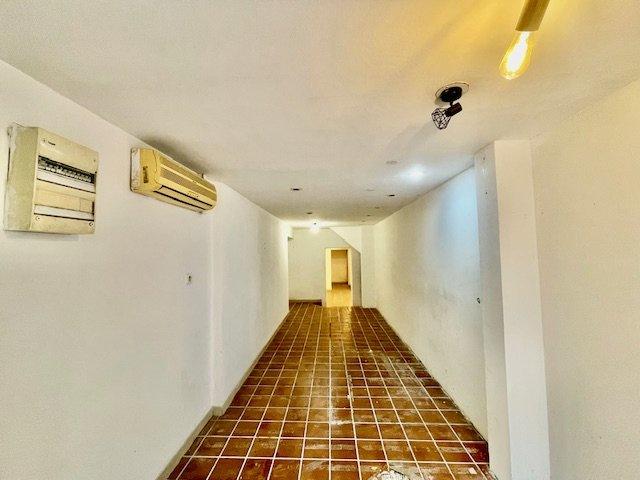 Local d'activités - 57 m² - 3 pièces