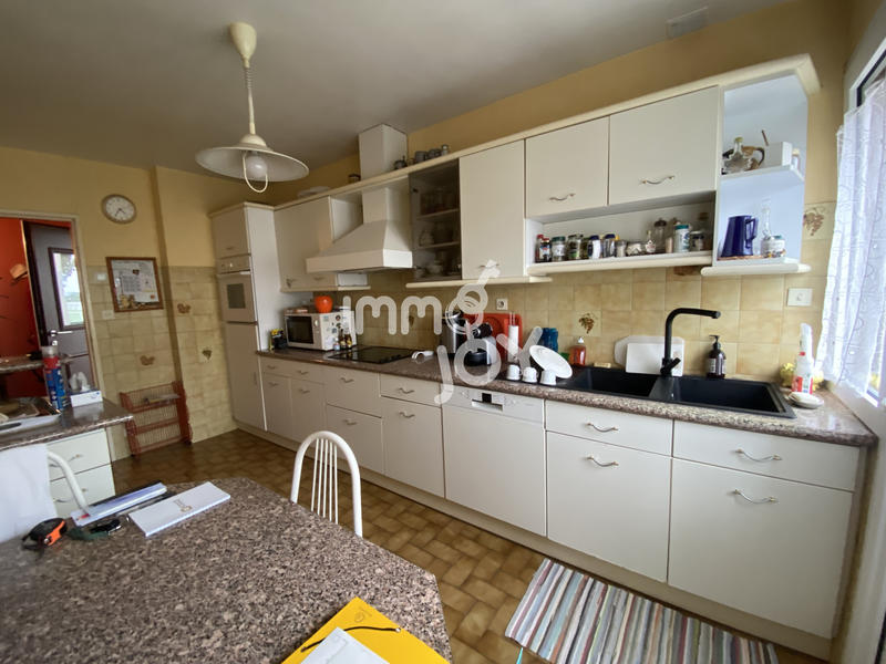 Maison - 95 m² - 4 pièces