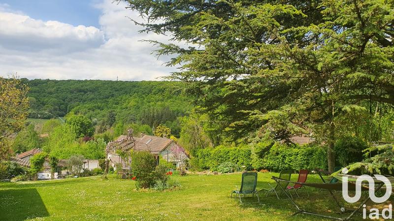 Maison - 211 m² - 8 pièces