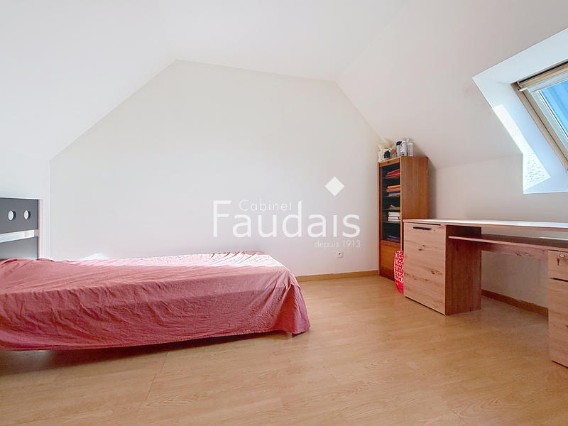 Maison - 77 m² - 5 pièces