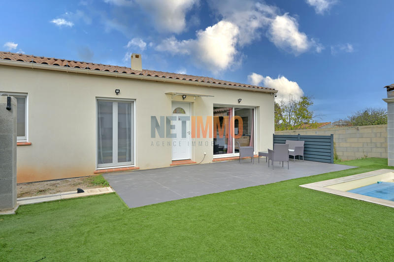 Villa - 100 m² - 5 pièces