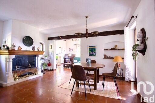 Maison - 143 m² - 6 pièces