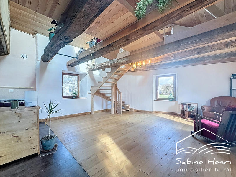 Maison ancienne - 111 m² - 3 pièces