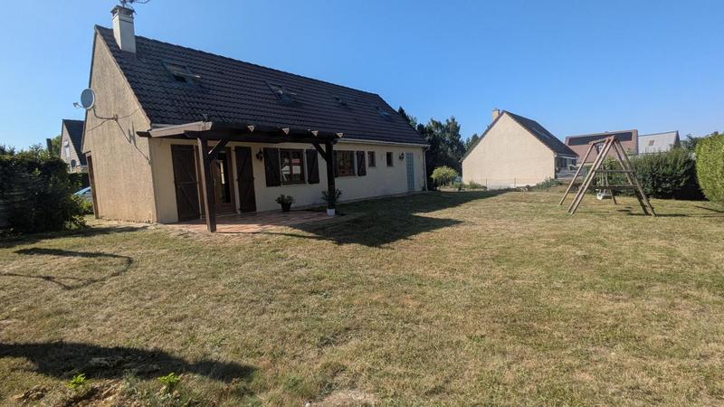 Maison - 105 m² - 5 pièces