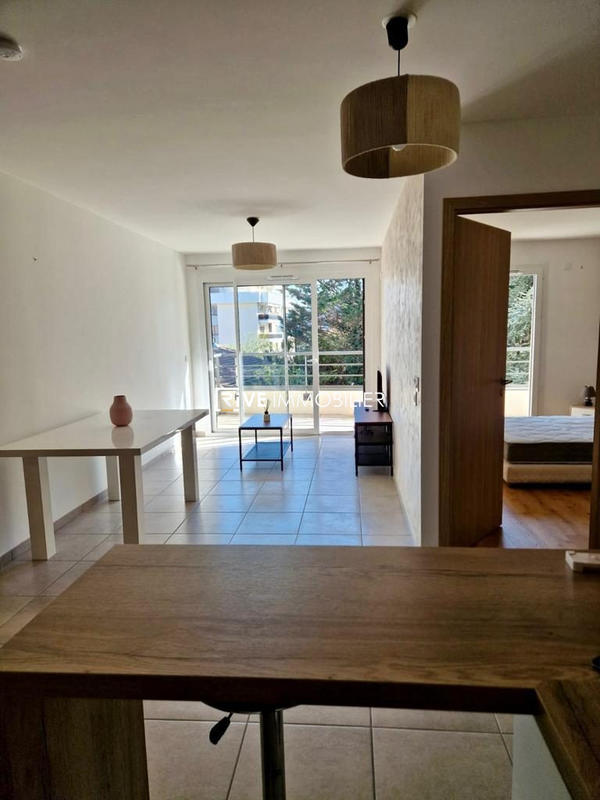 Appartement - 43 m² - 2 pièces