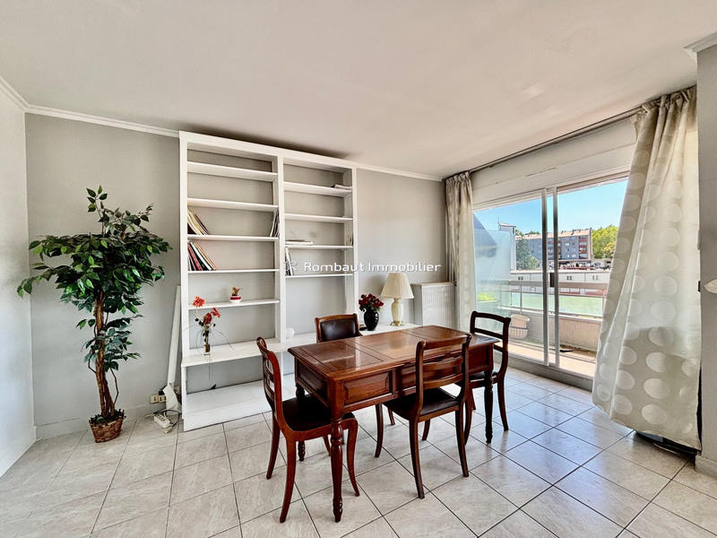 Appartement - 103 m² - 5 pièces