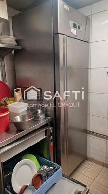 Local commercial - 96 m² - 1 pièce