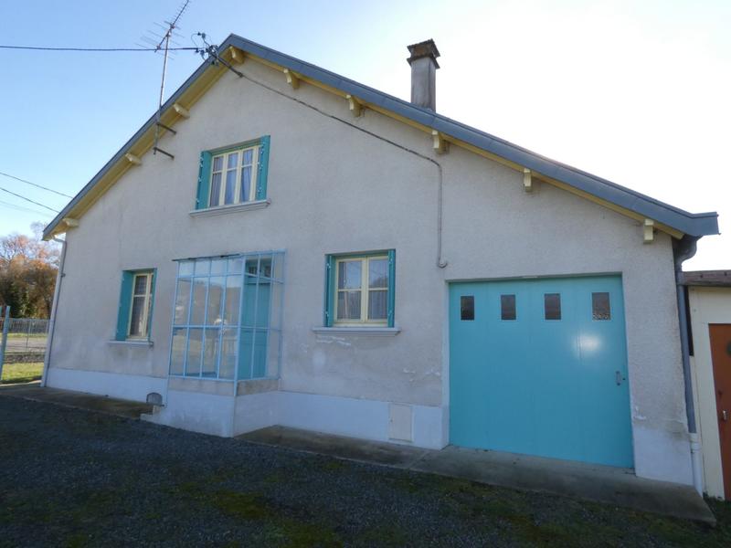 Maison - 90 m² - 4 pièces