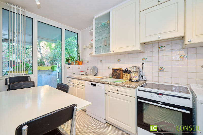 Appartement - 81 m² - 4 pièces