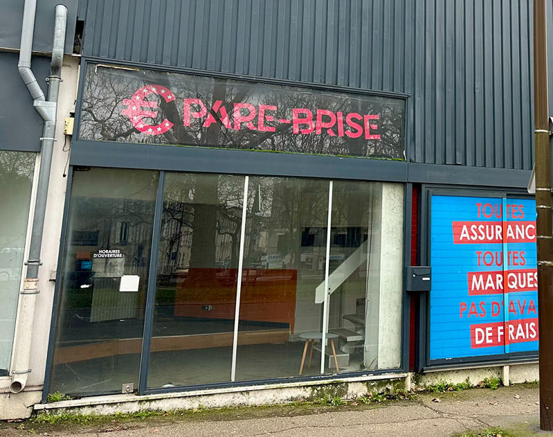 Local d'activité / Entrepôt - 200 m²