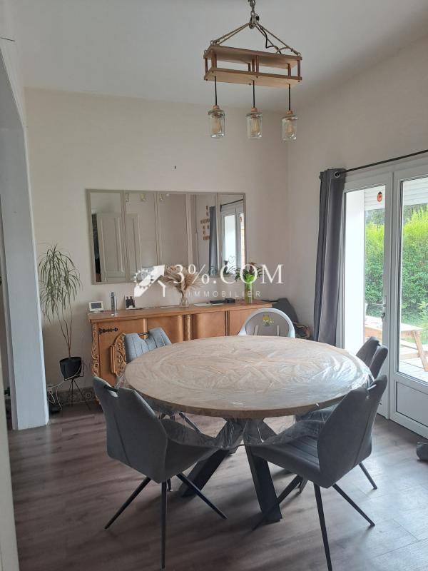 Maison - 134 m² - 7 pièces