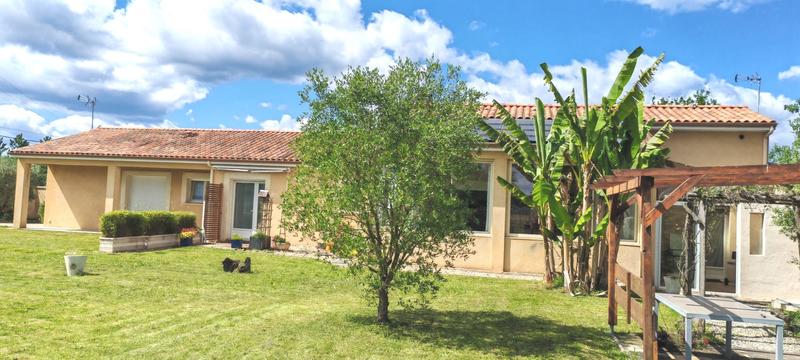 Maison - 183 m² - 7 pièces