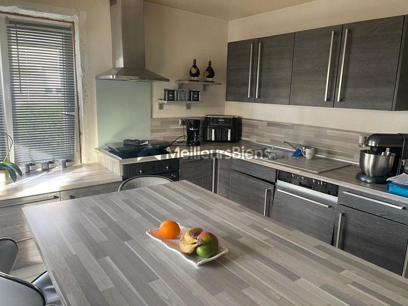 Maison - 105 m² - 5 pièces