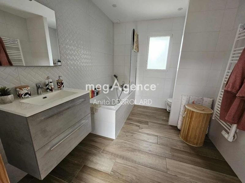Maison - 145 m² - 5 pièces