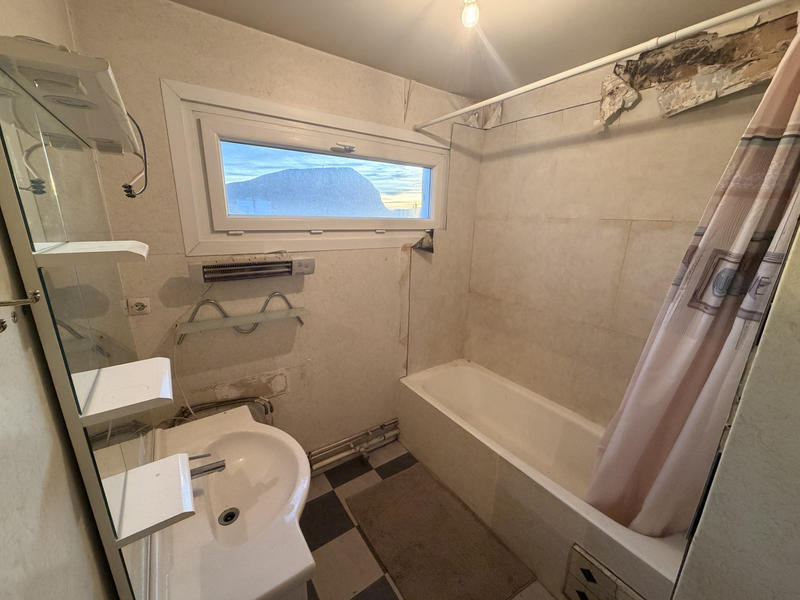 Appartement - 84 m² - 4 pièces