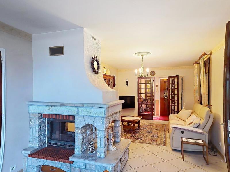 Maison - 136 m² - 6 pièces