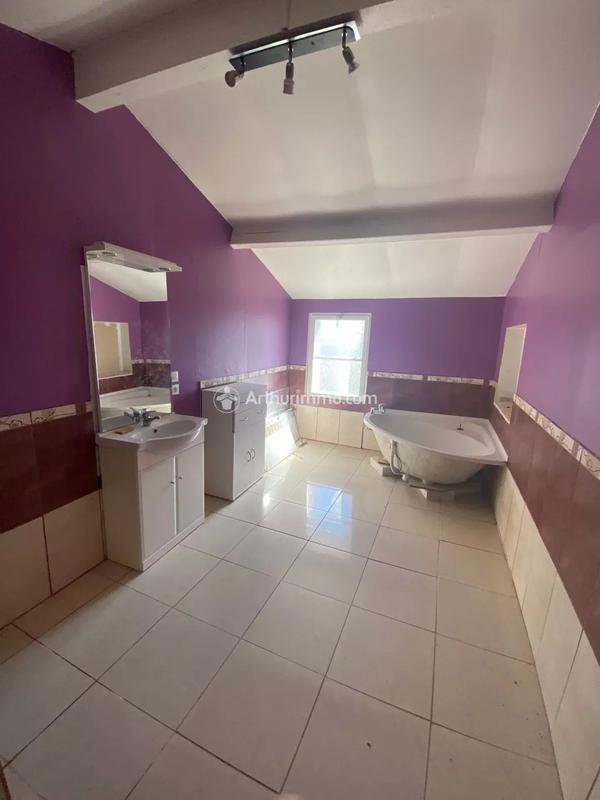 Maison - 120 m² - 4 pièces