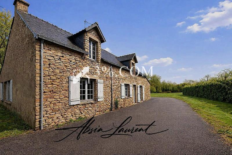 Maison - 102 m² - 5 pièces