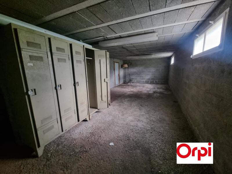 Maison - 99 m² - 5 pièces