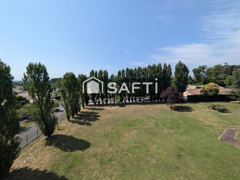 Appartement - 110 m² - 6 pièces