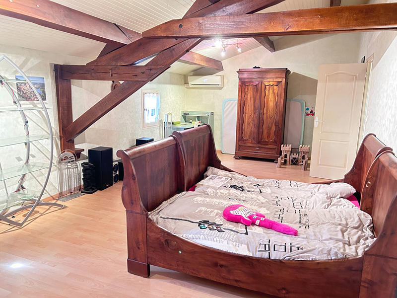 Maison - 178 m² - 6 pièces