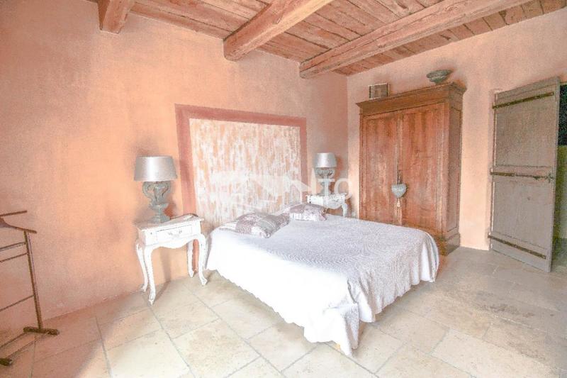 Maison en pierre - 296 m² - 7 pièces