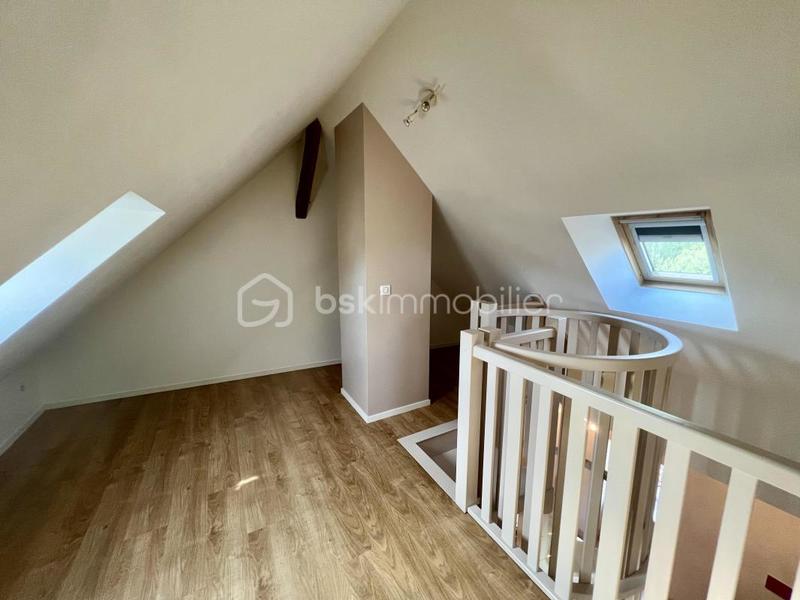 Maison - 266 m² - 6 pièces